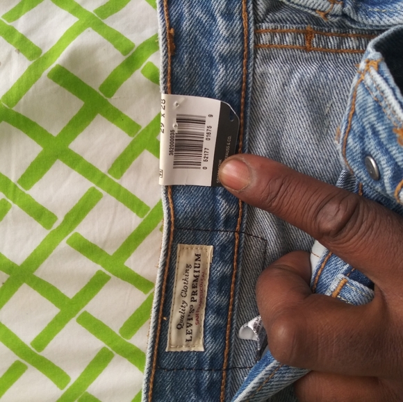 Women's levi 501 jeans - Picture 3 of 8